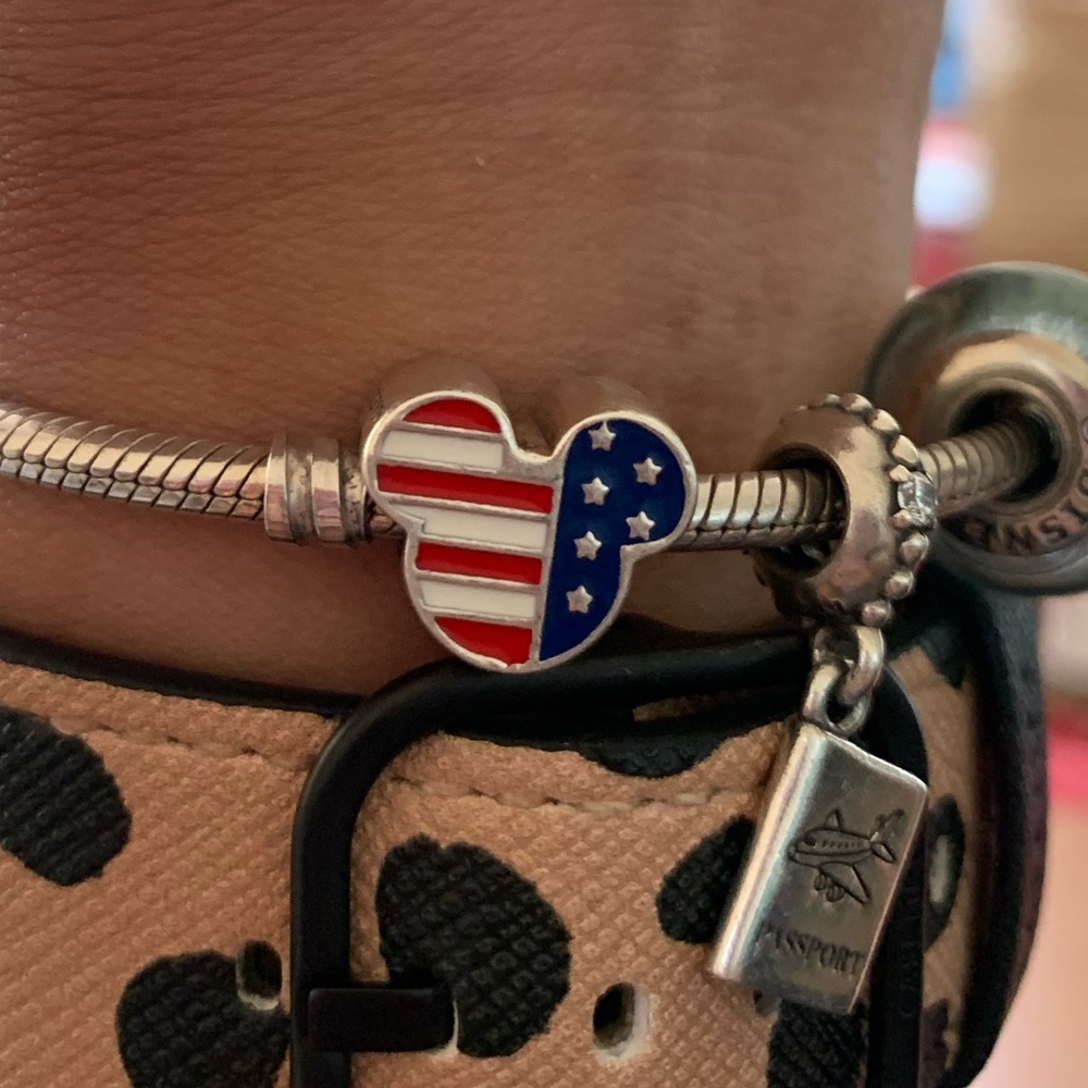 Authentic Pandora charm x Disney USA Mickey Mouse